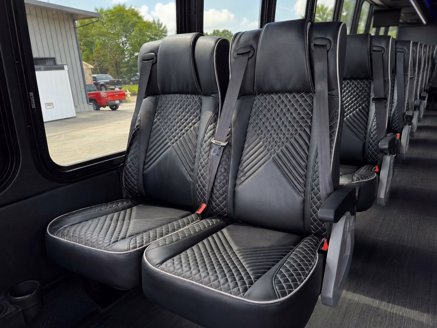 coachbuspflugerville com connects you to prom transportation serving pflugerville high schools and beyond