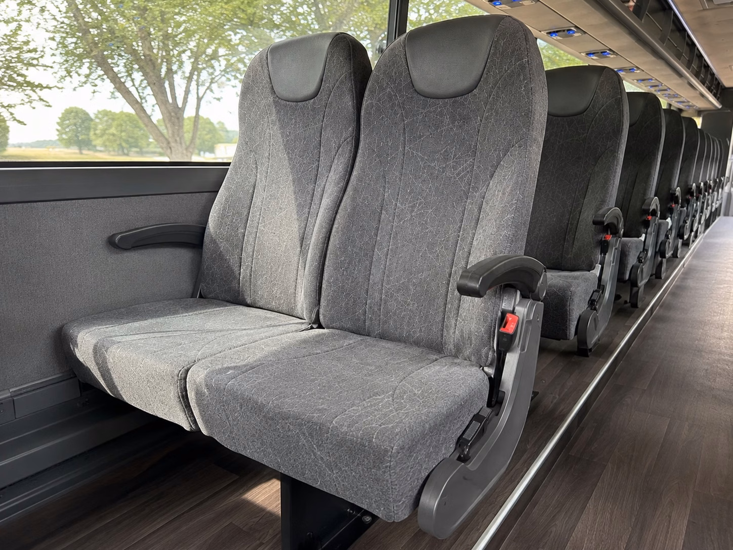 how bus type and size affect charter bus prices in pflugerville texas
